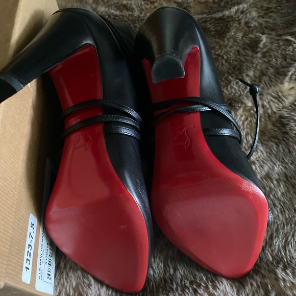 Christian Louboutin boots - Picture 2 of 4